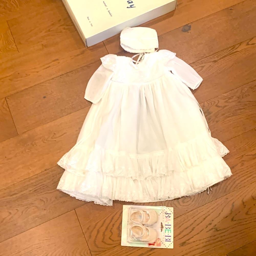 Christening/Baptism lace lined gown with matching bonnet and shoes